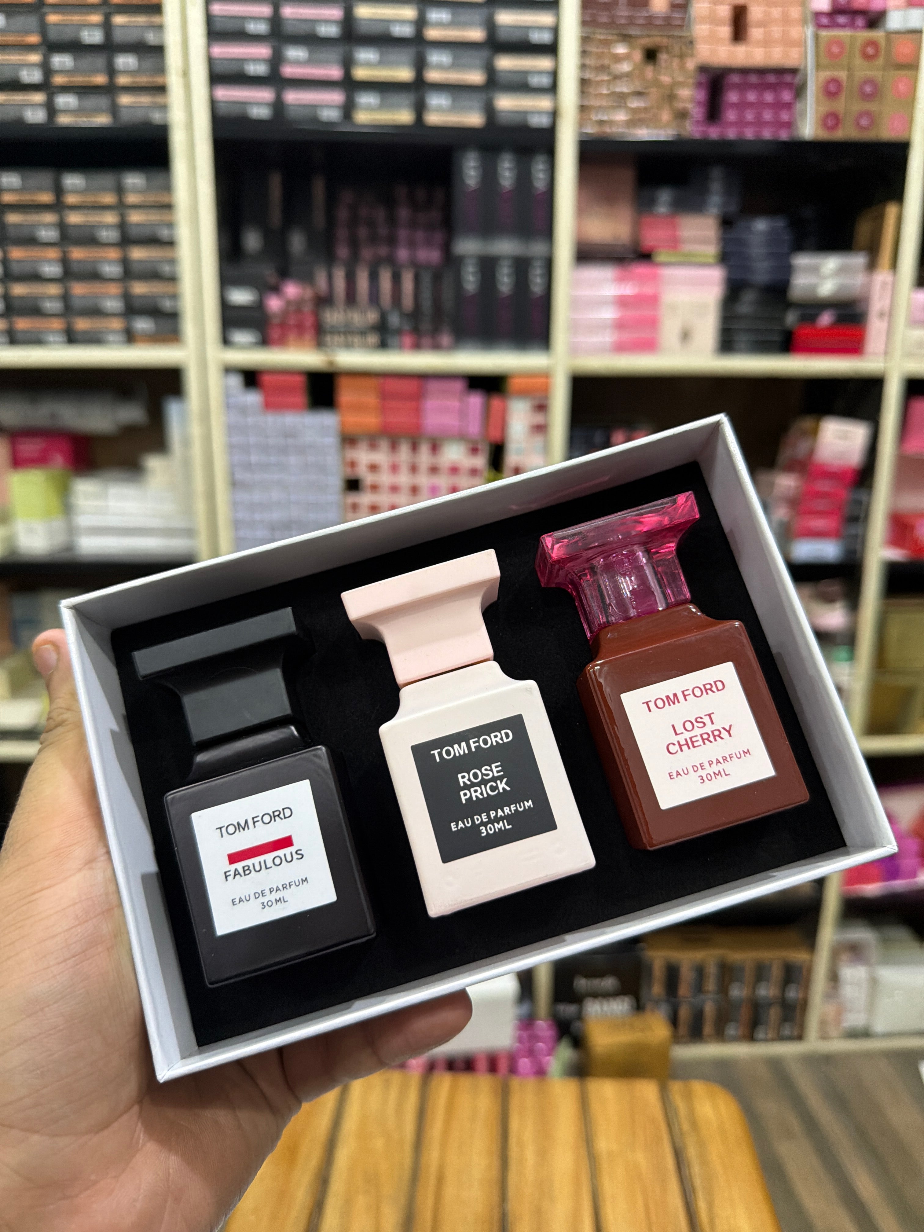 TOMFORD EAU DE PERFUME GIFT SET