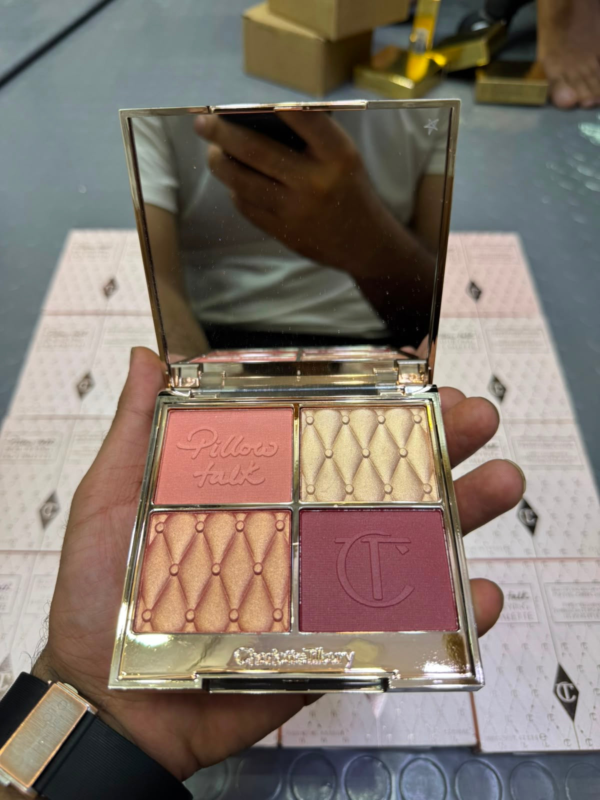 Pillow talk Beautifying Face pallet