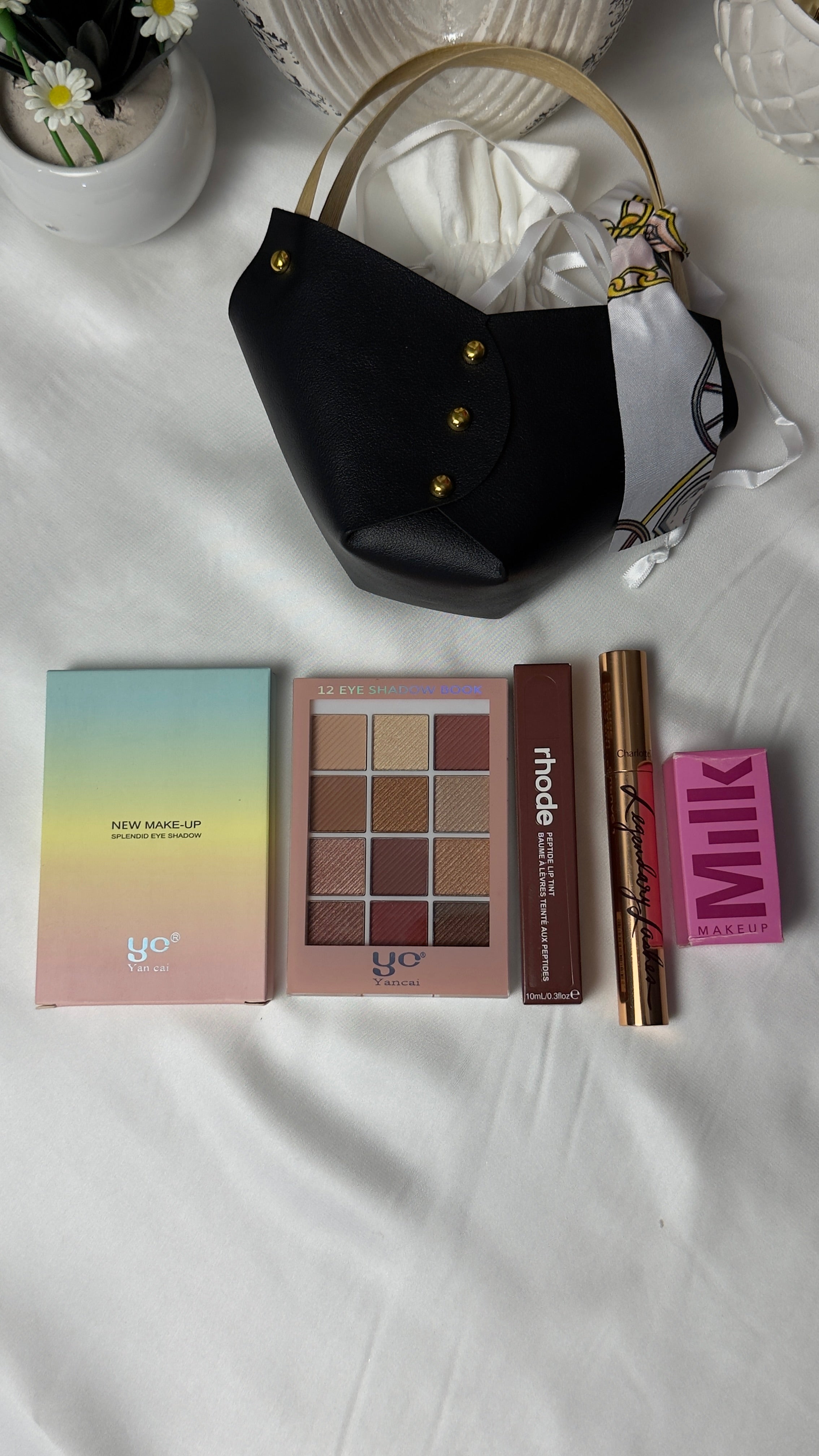 Ramzan Deal (Shade of your own choice confirm on whatsapp)