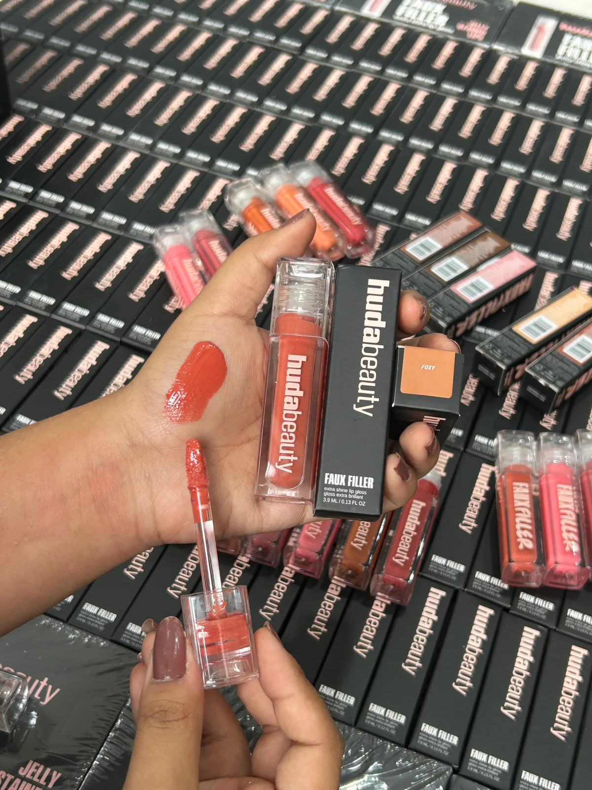 Huda Beauty Faux Filler Extra Shine Lip Gloss