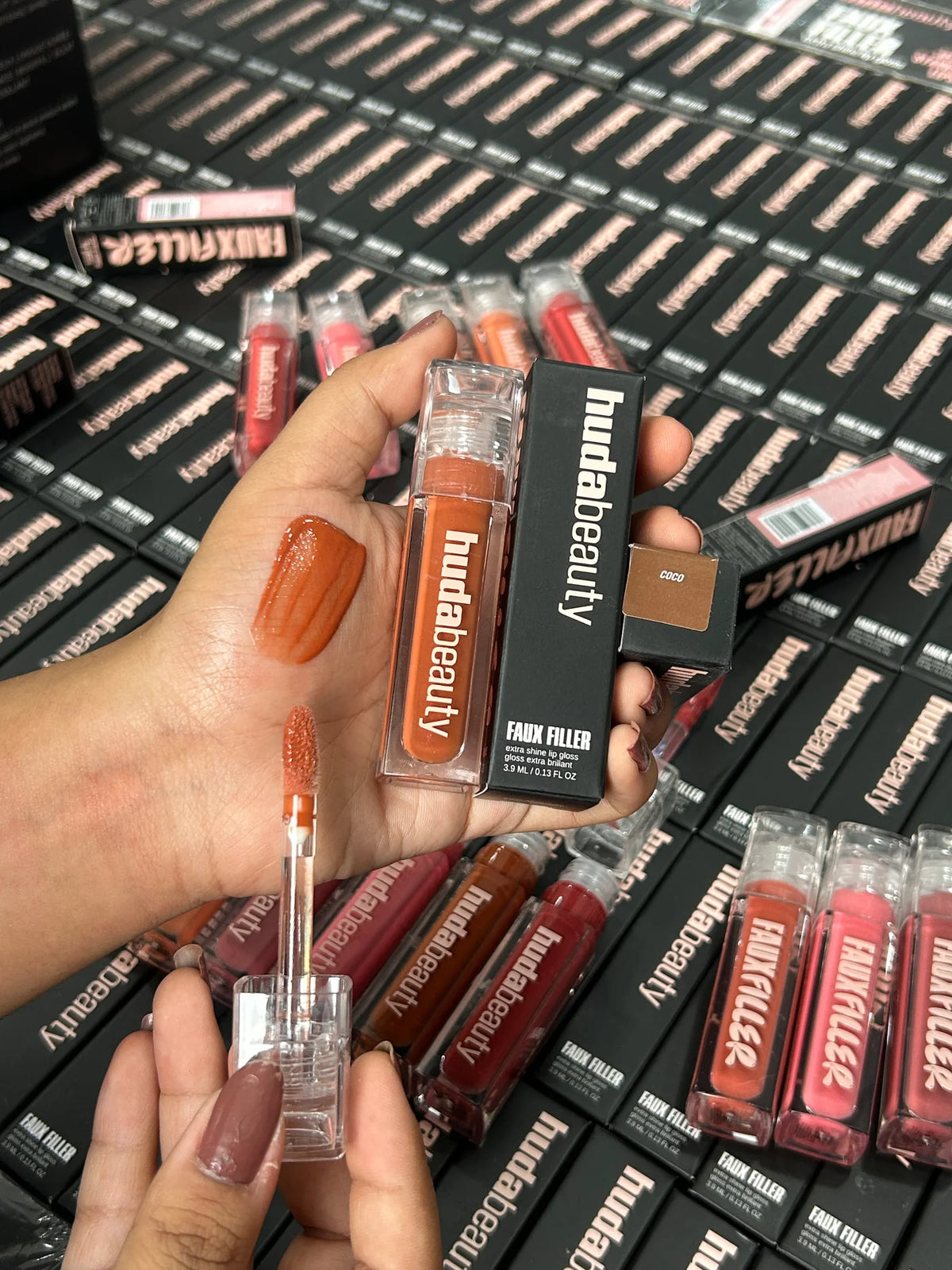Huda Beauty Faux Filler Extra Shine Lip Gloss