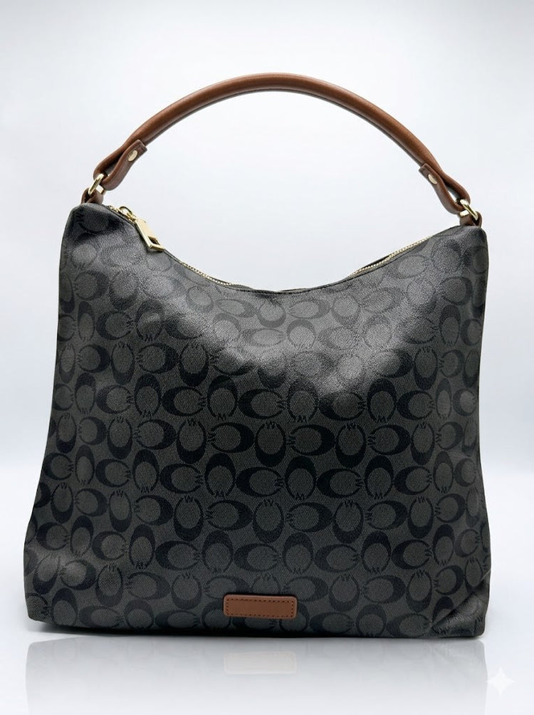 Urban Versatile Tote: Shoulder Bag & Backpack Hybrid