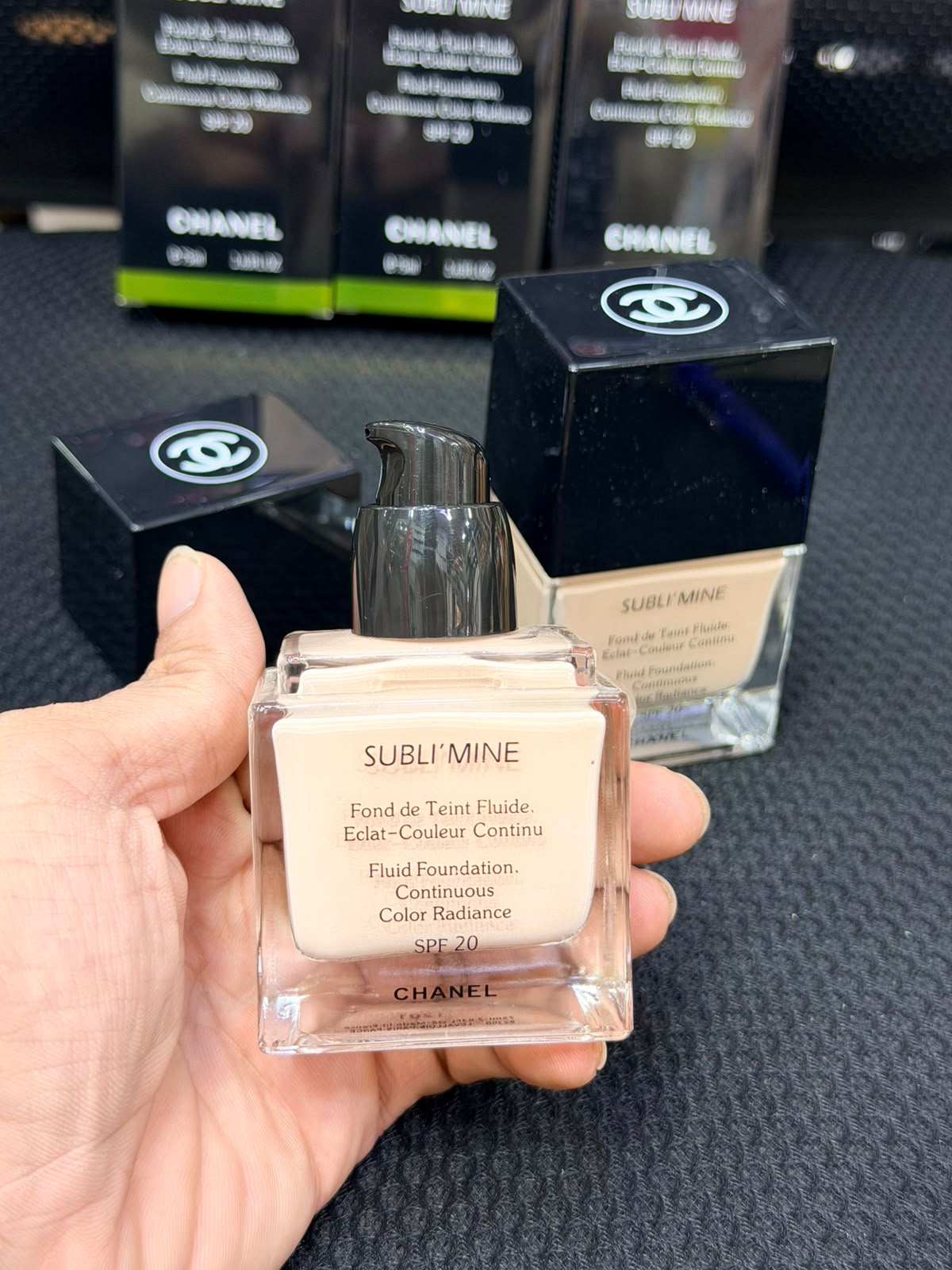 CHANE,L SUBLIMINE Fluid Foundation SPF20 75ml