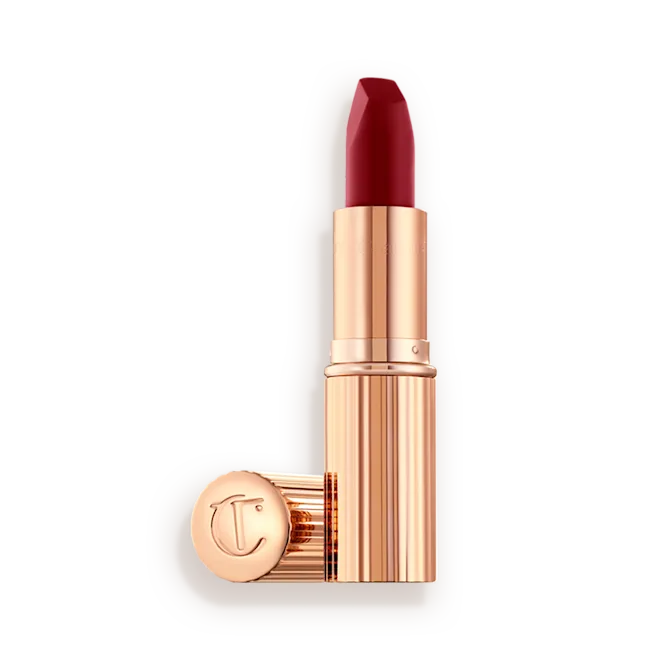 Charlotte tilbury red carpet red lipstick