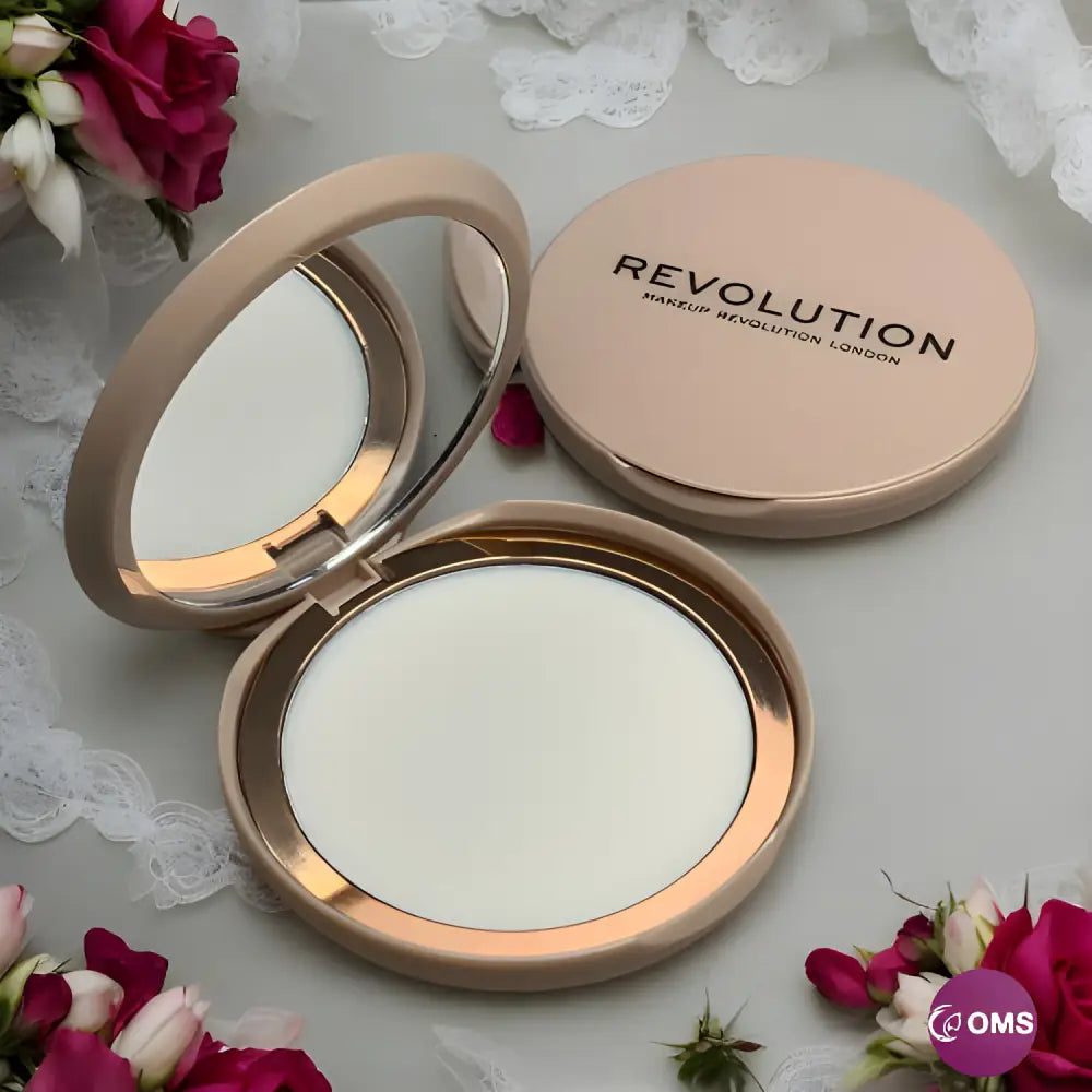 Revolution Super Dewy Blurring Balm